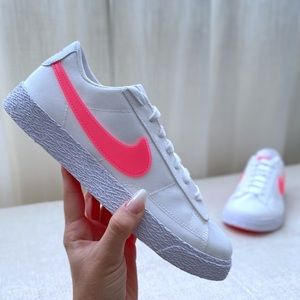 Nike Blazer Low Pop White Racer Rush Pink Sneaker